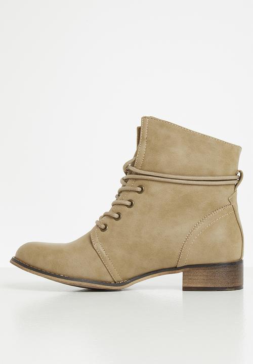 Miss Black - Bon bon ankle boot - neutral
