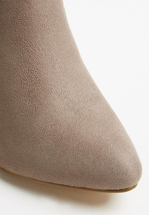 Miss Black - Belle 6 ankle boot - taupe