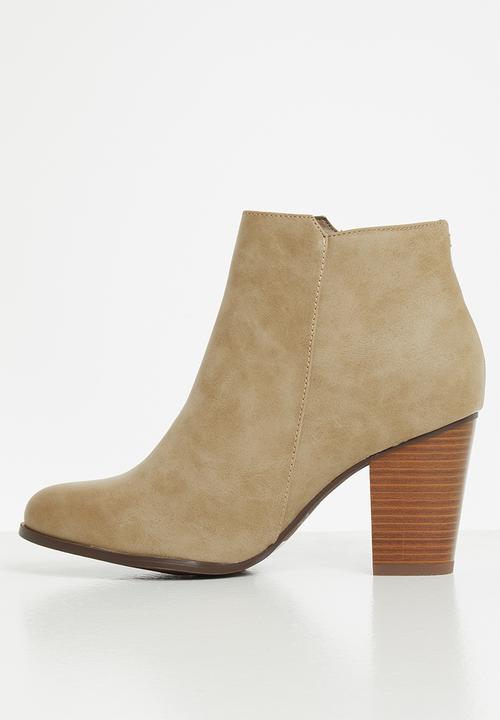 Miss Black - Alham ankle boot - neutral