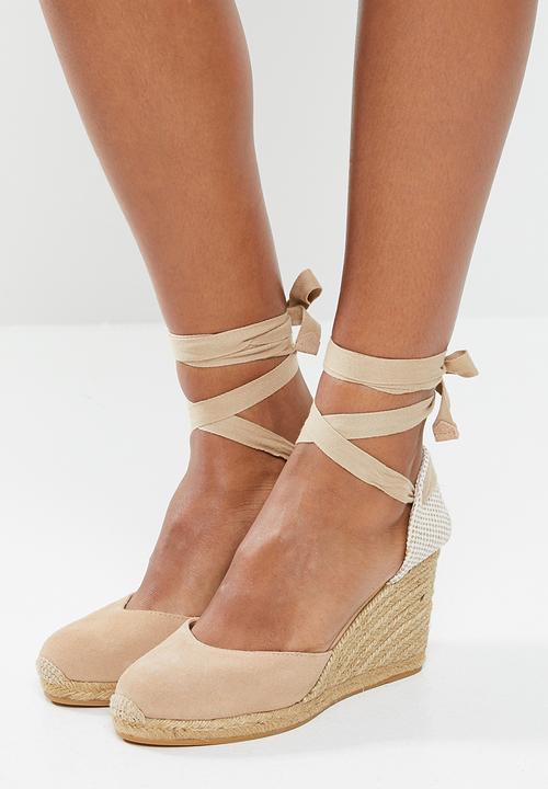 ALDO - Muschett Suede wedge heel - neutral