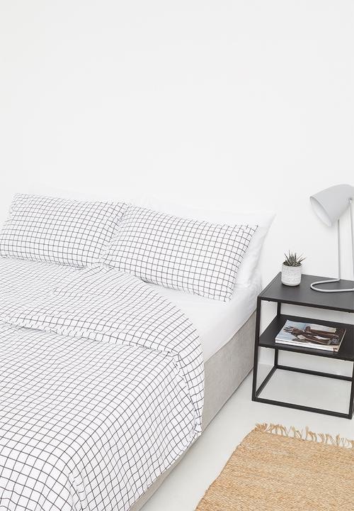 Sixth Floor - Check polycotton bedding pack - black & white