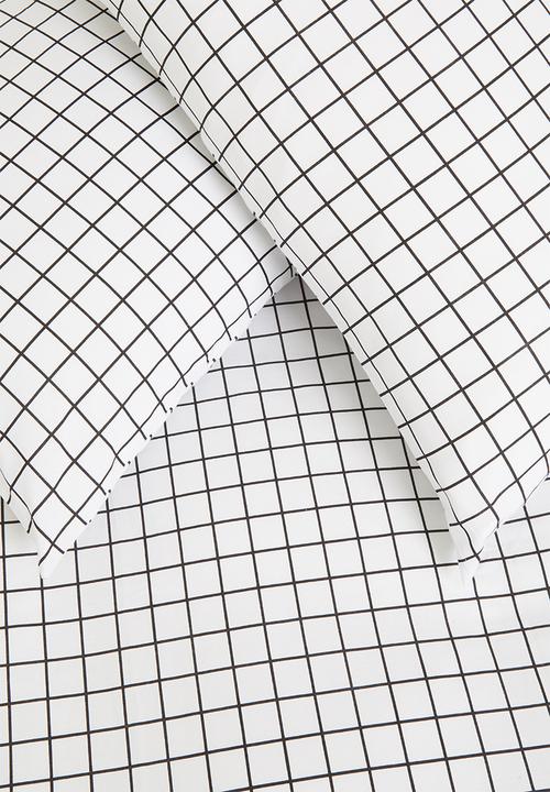 Sixth Floor - Check polycotton bedding pack - black & white