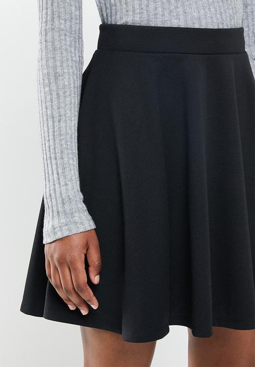 Blake - Flared circle skirt - black