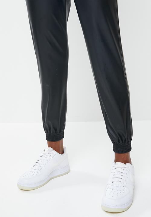 Blake - Pu jogger - black