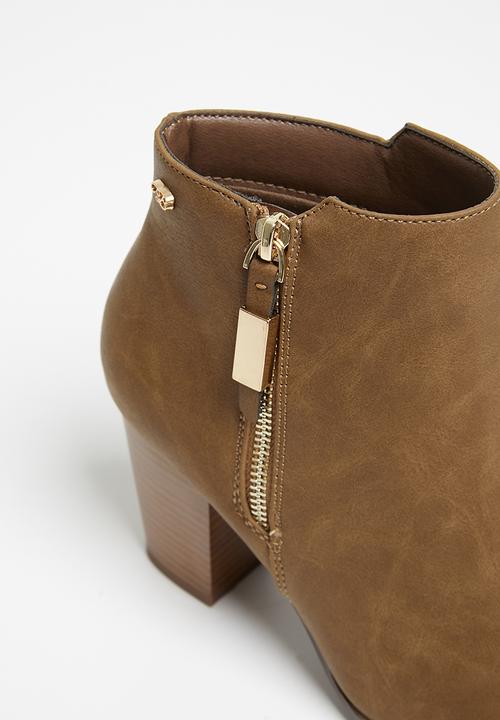 Miss Black - Alham ankle boot - tan