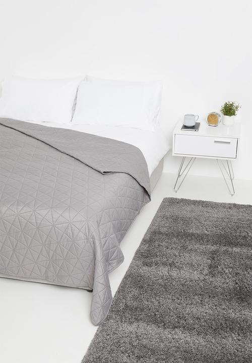 H&S - Quilt throw - grey