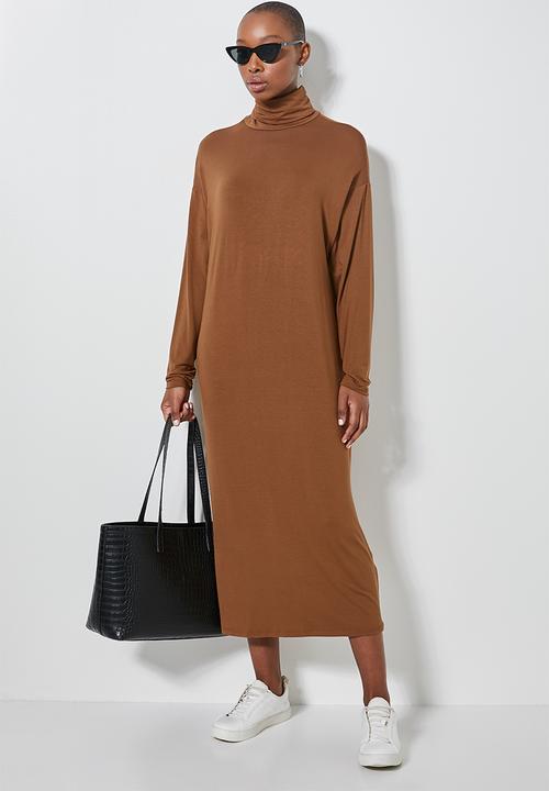 Superbalist - Poloneck dress with dropped shoulder - tobacco