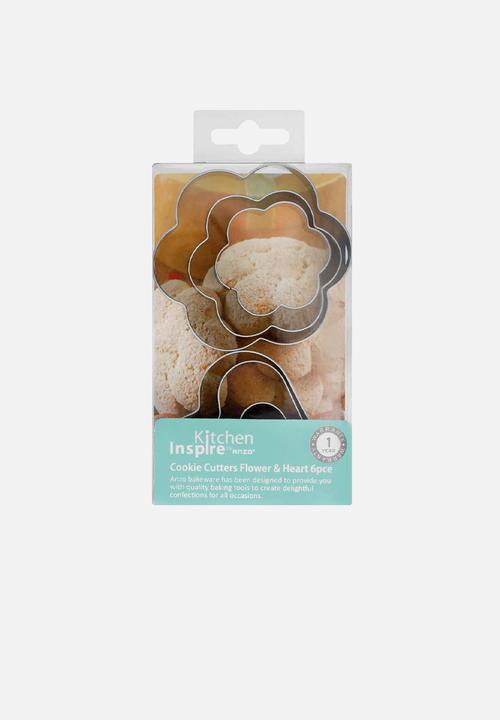 Kitchen Inspire - Cookie cutters flower - silver