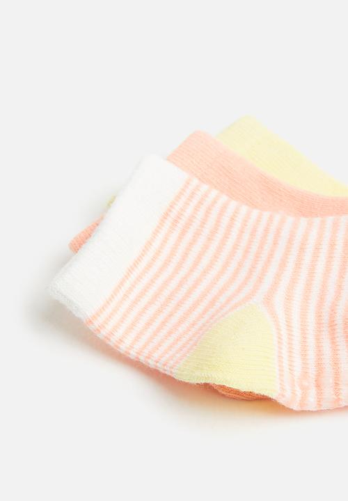 Cotton On - 3 pack baby socks - musk melon/lemon pop stripe