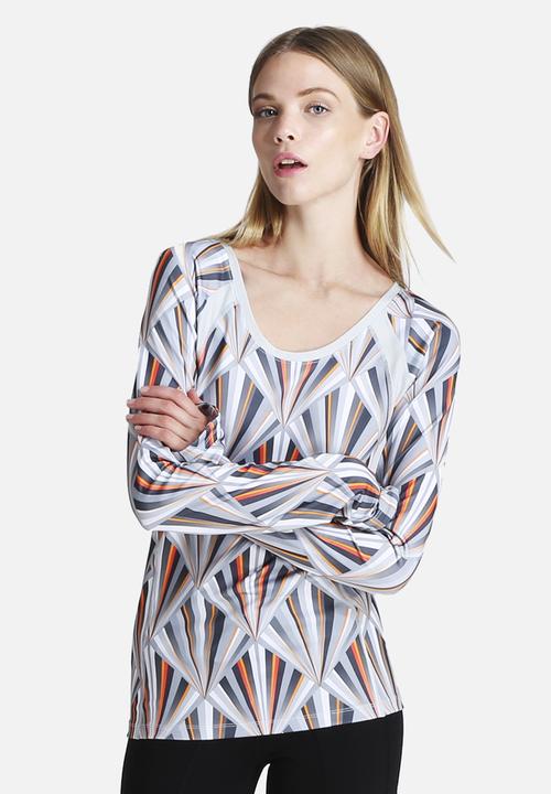 Y.A.S - Beam L/S Top