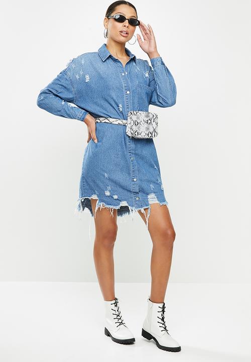 Missguided - Super hem distress denim shirt dress - blue