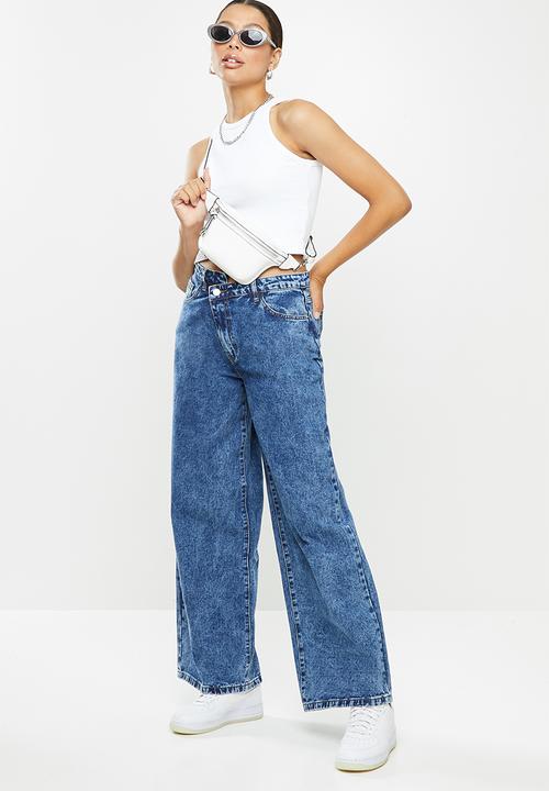 Missguided - Asymmetric waistband boyfriend jean - blue
