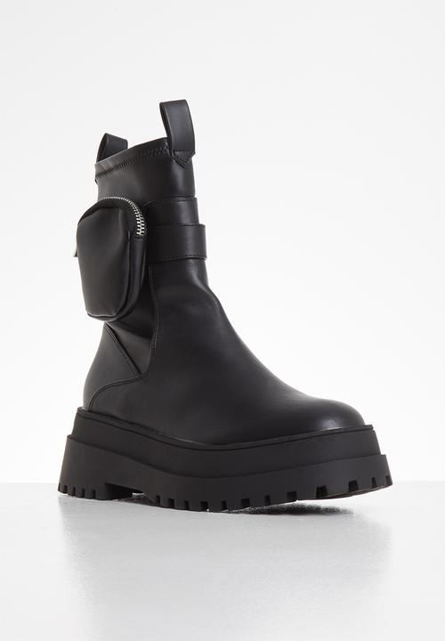 Public Desire - Thought boot - black