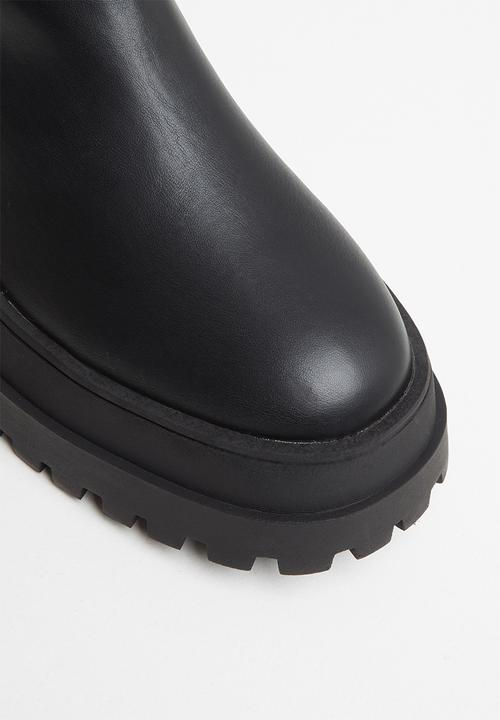 Public Desire - Thought boot - black