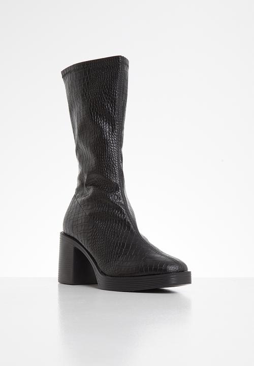 Public Desire - Generate boot - black