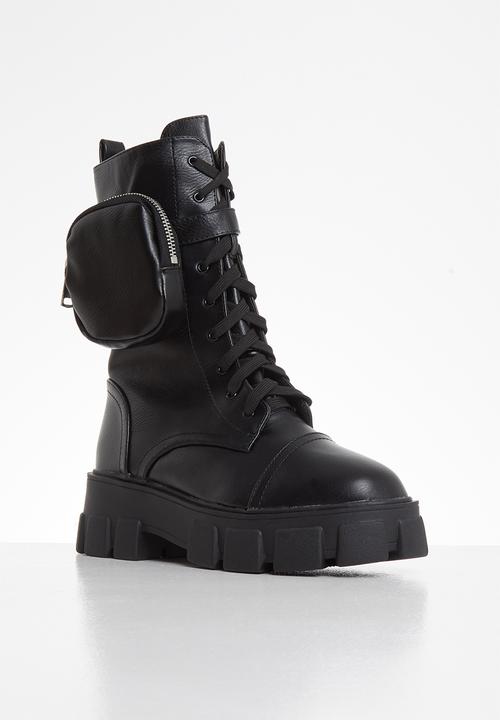 Public Desire - Intention chunky sole pouch ankle boot - black