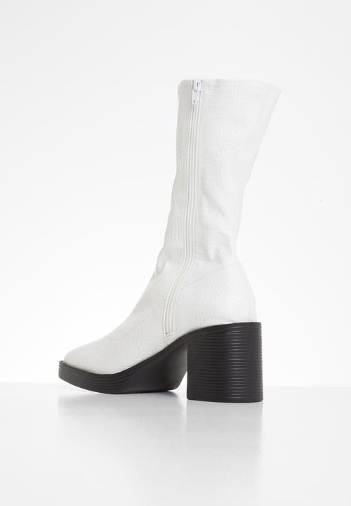 Public Desire - Generate boot - white