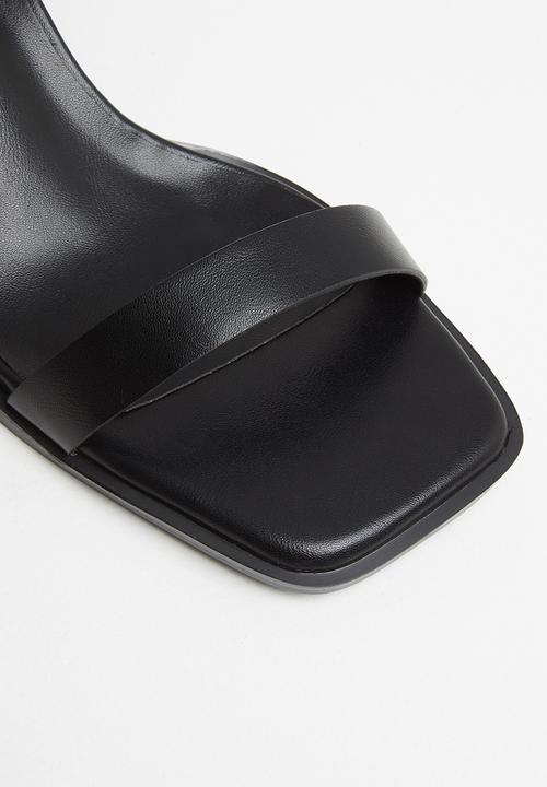 Z_Code_Z - Oni heel - black