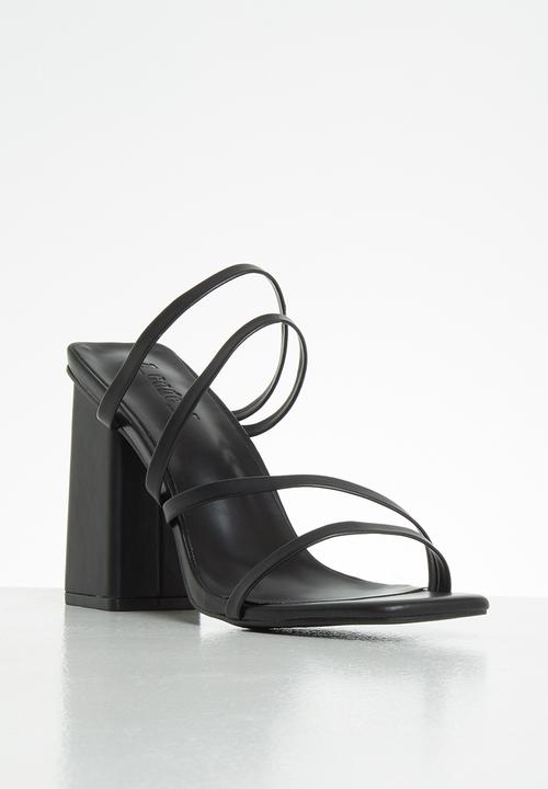 Z_Code_Z - Nabei block mule heel - black