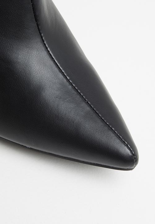Z_Code_Z - Nuru statement abstract heel boot - black