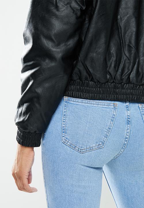 Cotton On - Vegan leather quilted bomber - black