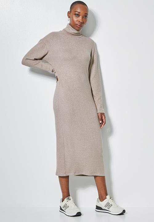 Superbalist - Dolman sleeve soft touch dress - brown