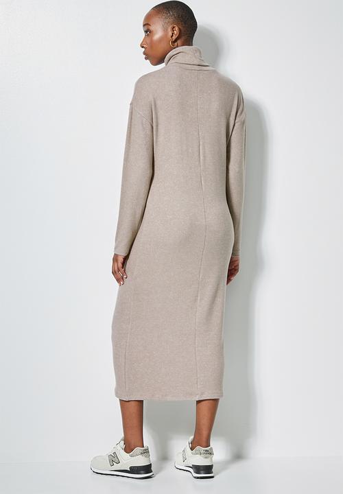 Superbalist - Dolman sleeve soft touch dress - brown