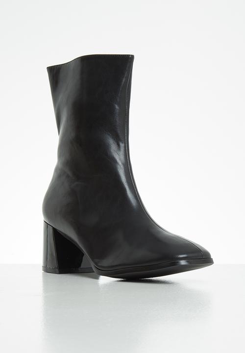 Z_Code_Z - Nat square toe ankle boot - black