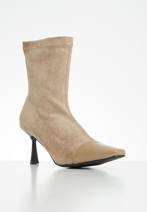 Z_Code_Z - Alba sock boot - neutral