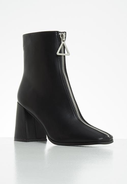 Z_Code_Z - Aylen front zip ankle boot - black