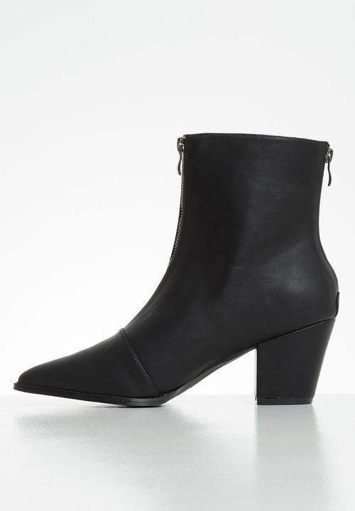 Z_Code_Z - Hua front zip ankle boot - black