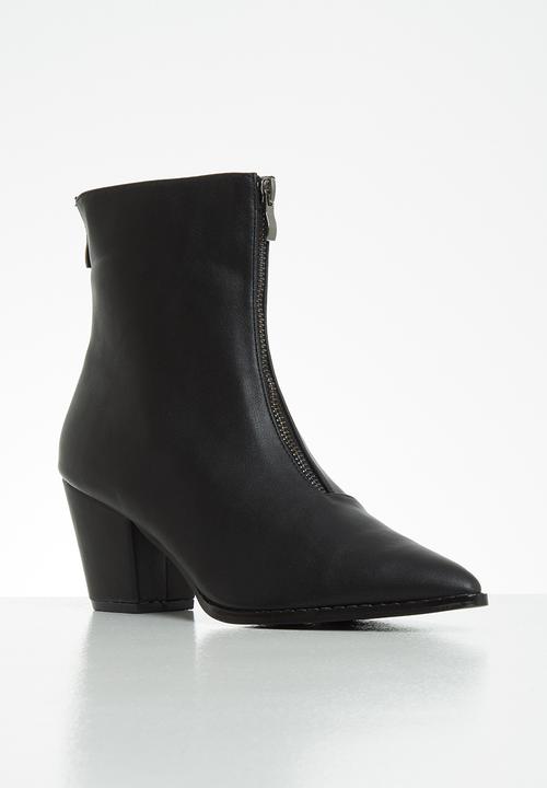 Z_Code_Z - Hua front zip ankle boot - black