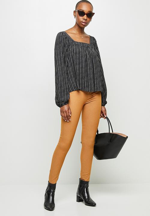 edit - Long sleeve square neck balloon sleeve blouse - black