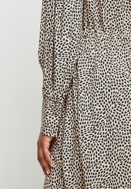 edit - Mandarin collar drawcord a-line midi - beige & black 