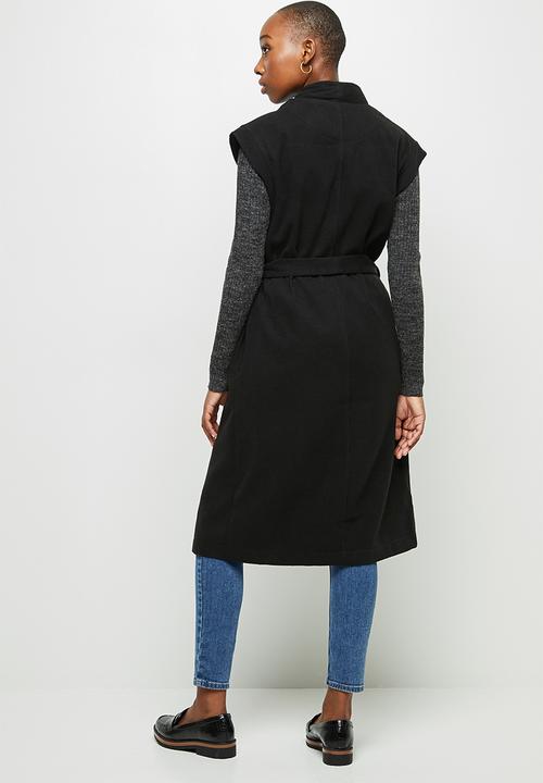 edit - Sleeveless belted coat - black