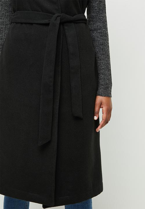 edit - Sleeveless belted coat - black