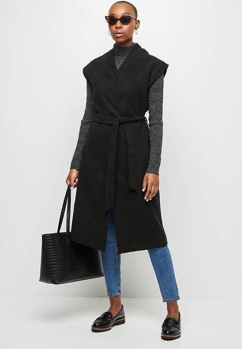 edit - Sleeveless belted coat - black