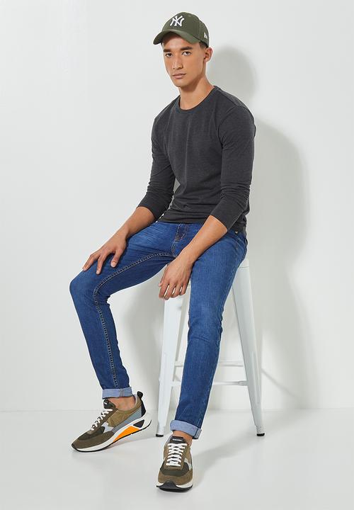 Superbalist - Brando long sleeve crew neck tee - charcoal 