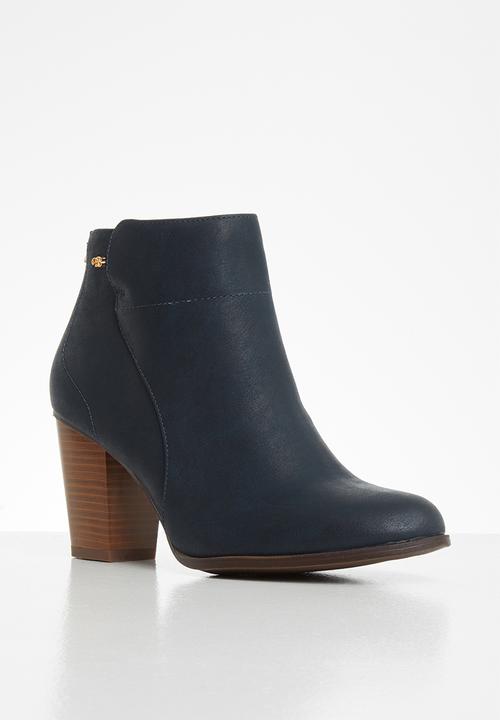 Miss Black - Ahlam 3 ankle boot - navy