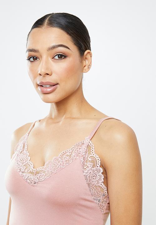 Missguided - Lace trim cami short set - pink