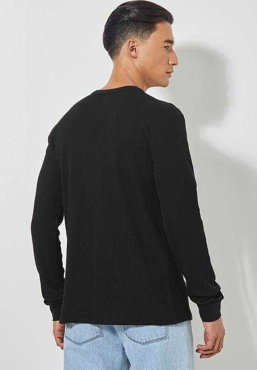 Superbalist - Texas long sleeve textured henley tee - black