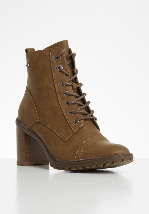Miss Black - Omega 2 ankle boot - tan
