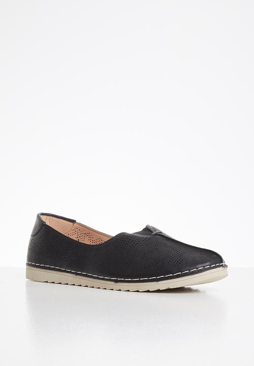 Butterfly Feet - Sandy slip on - black
