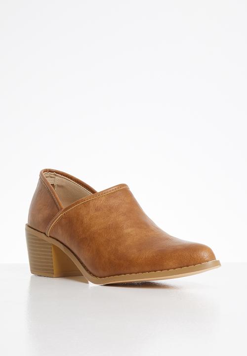 Butterfly Feet - Leo bootie - tan