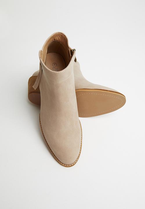 Miss Black - Vicky ankle boot - beige