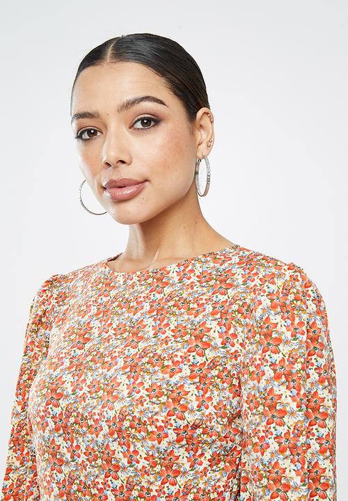Missguided - Tiered hem smock midi dress long sleeve floral - red