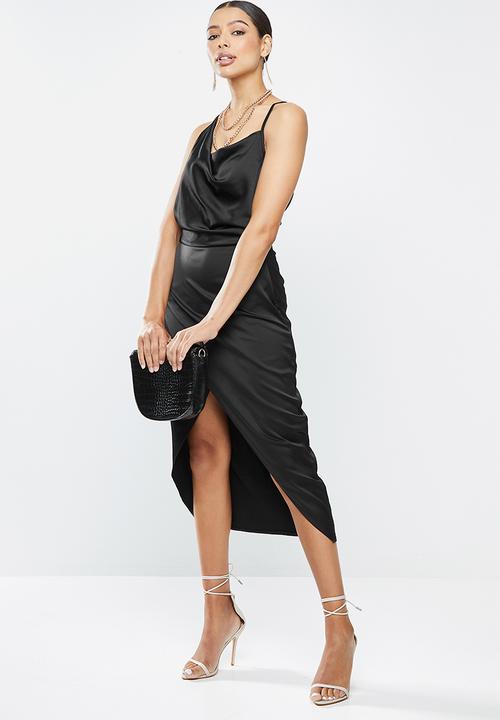 Missguided - Asymmetric strap drape satin midi dress - black