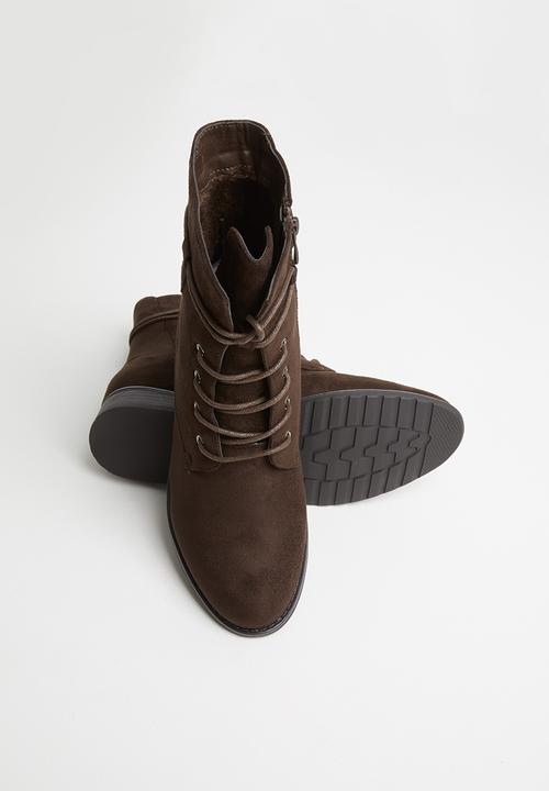 Butterfly Feet - Joana hiking boot - brown