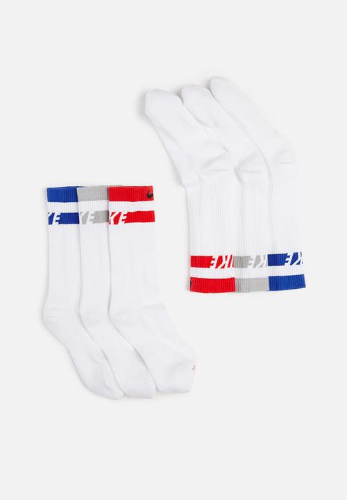 Nike - 3-pack Nike court multiplier cushioned - white