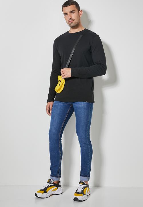 Superbalist - Nate long sleeve crew neck tee - black